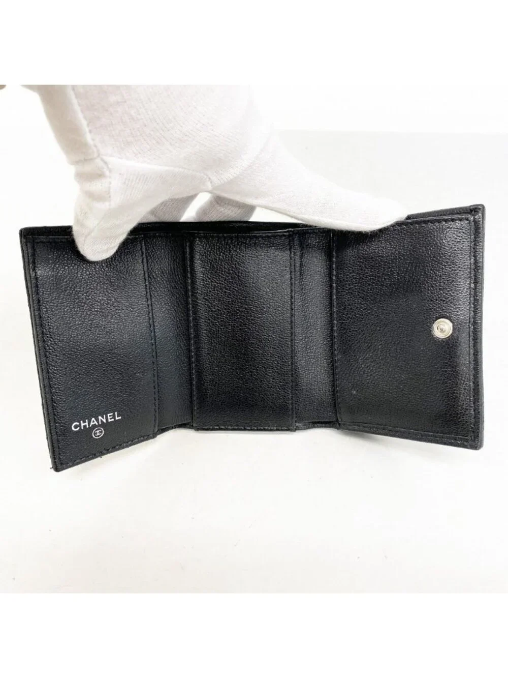 ★SOLD★ Chanel Trifold Wallet Quilted Caviar Leather Black Silver - Picture 3 of 7